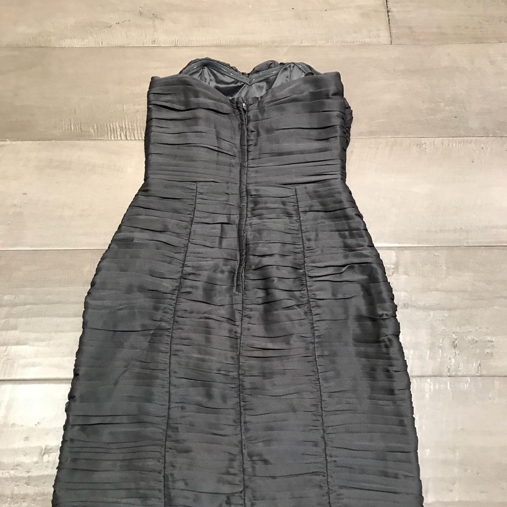 {H&M} Ruffles Dress - Picture 5 of 6